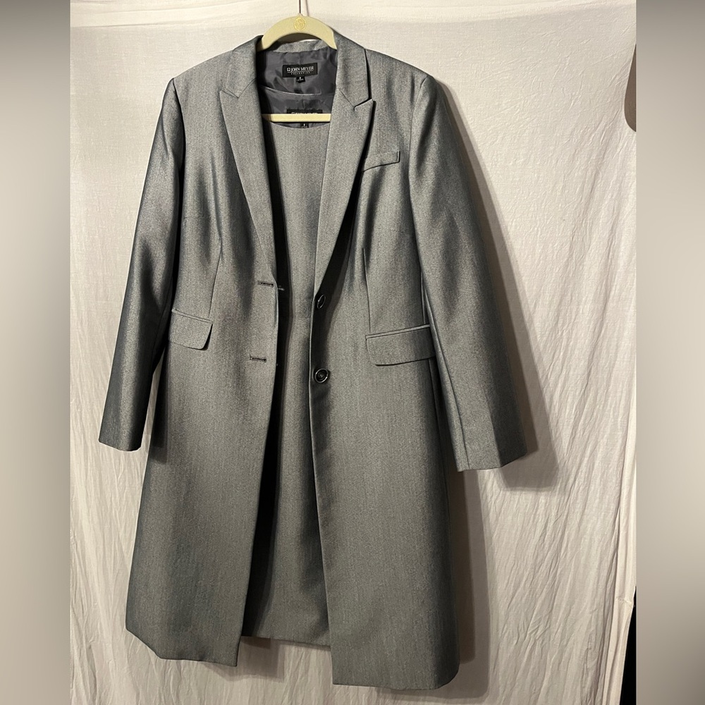 John Meyer Collection size 8
